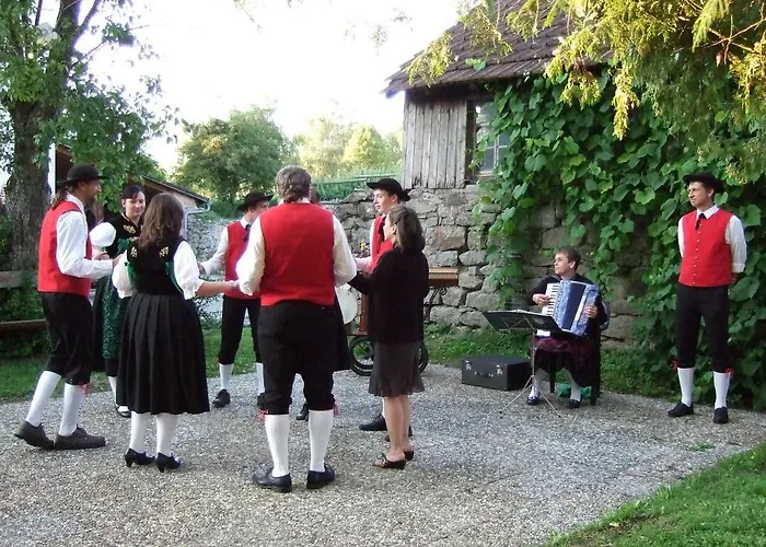 ホテル Alte Post ユーリンゲン・ビルケンドルフ